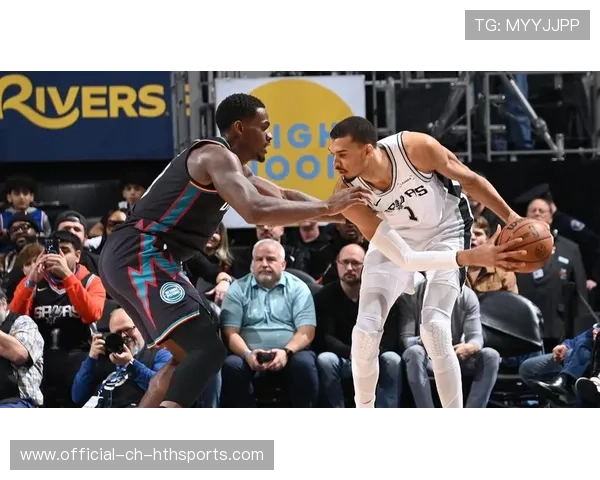 文班亚马25分8篮板4盖帽，马刺112比103力克魔术